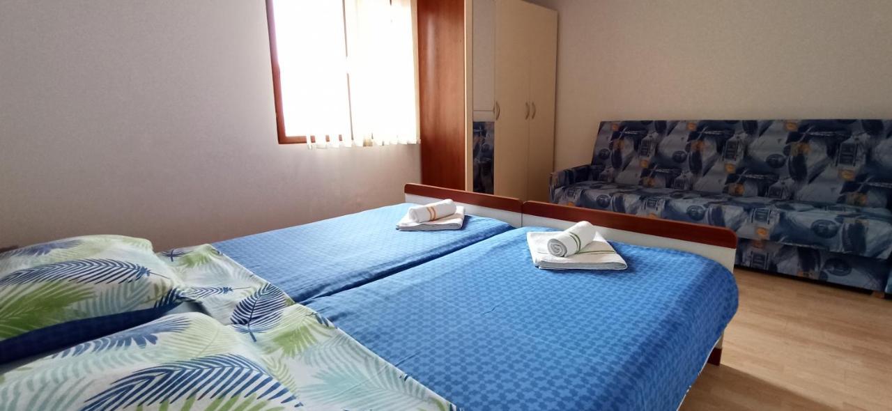 Apartments Kornati Ждрелаць Екстер'єр фото