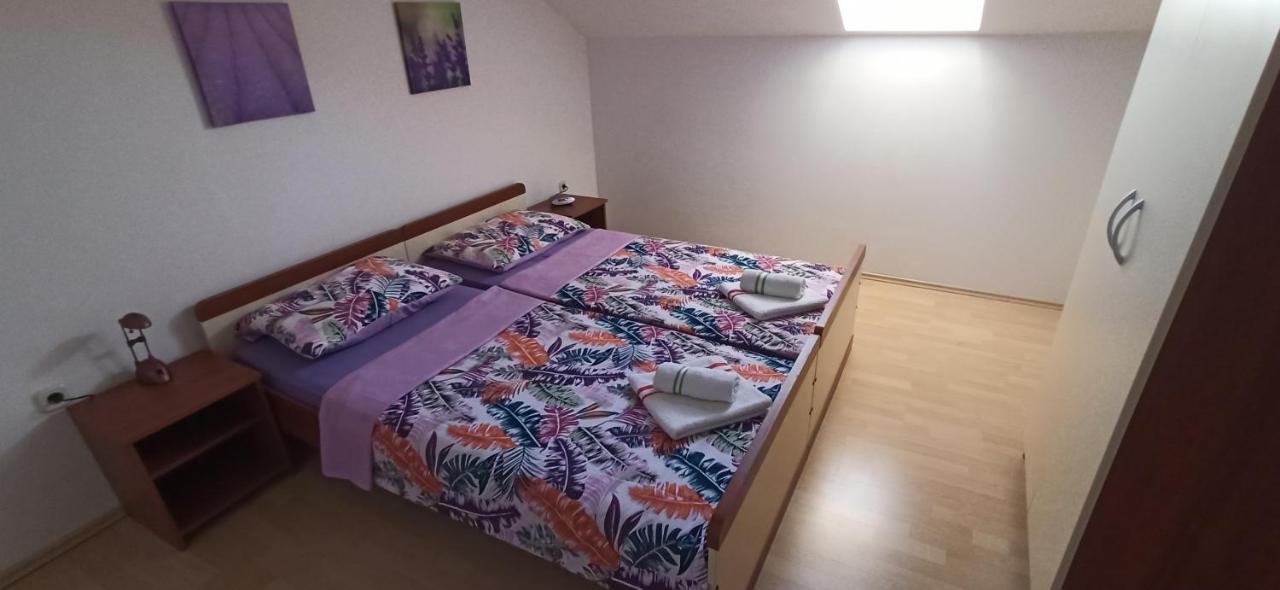 Apartments Kornati Ждрелаць Екстер'єр фото