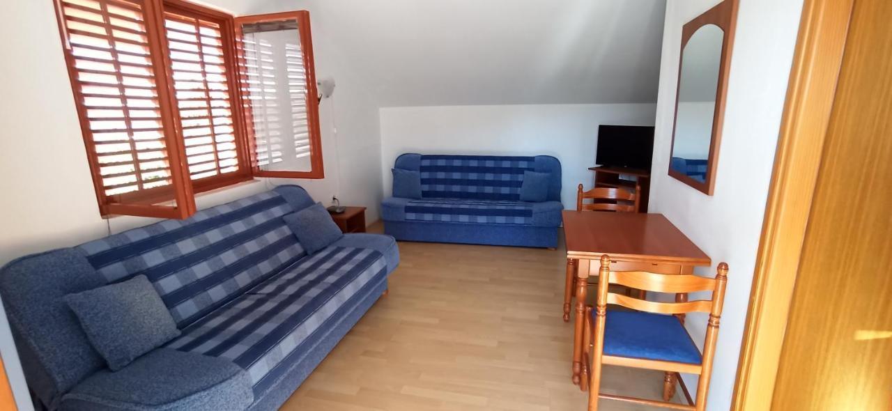 Apartments Kornati Ждрелаць Екстер'єр фото