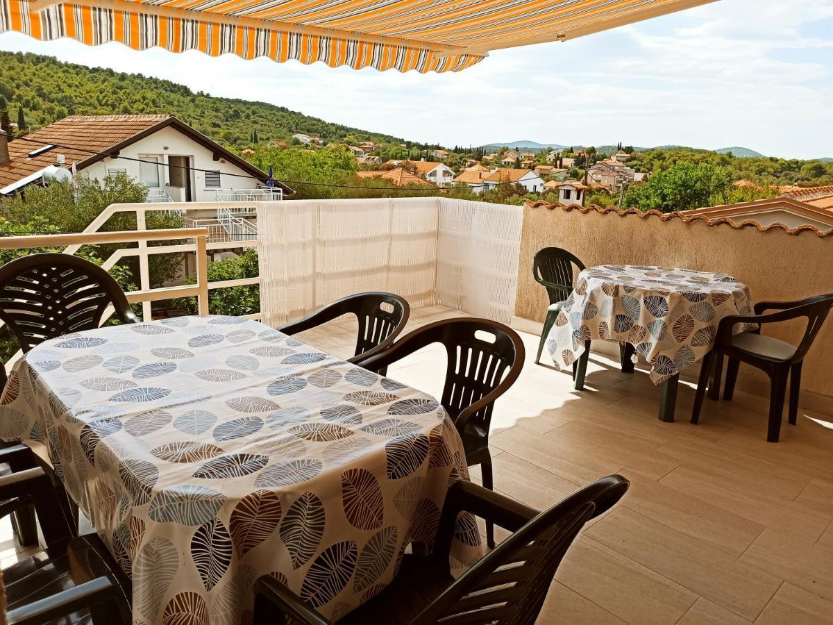 Apartments Kornati Ждрелаць Екстер'єр фото