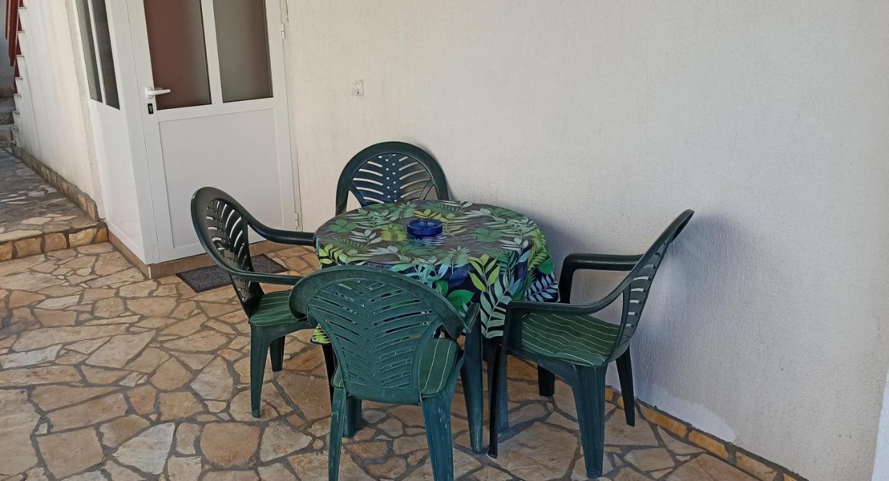 Apartments Kornati Ждрелаць Екстер'єр фото