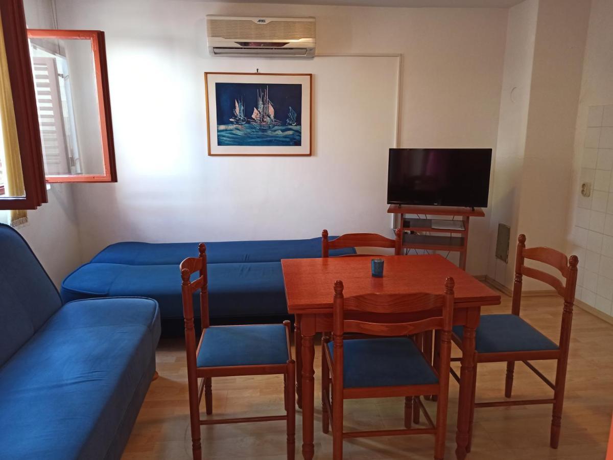 Apartments Kornati Ждрелаць Екстер'єр фото