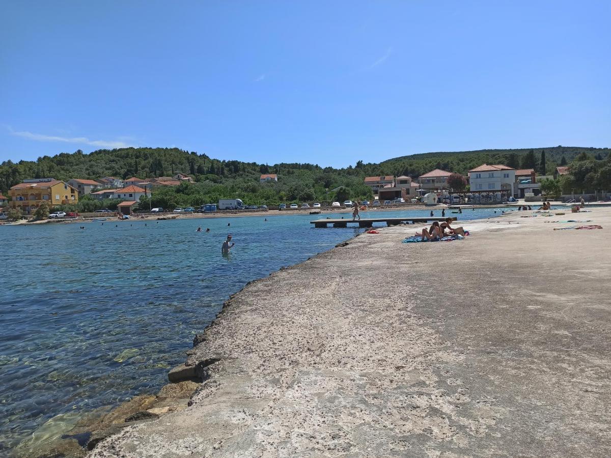 Apartments Kornati Ждрелаць Екстер'єр фото